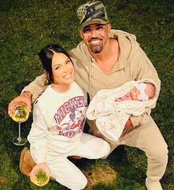 Jesiree Dizon with her boyfriend Shemar Moore and daughter Frankie